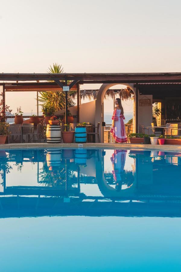 Chrissida Hotel Nea Kydonia  Exterior photo